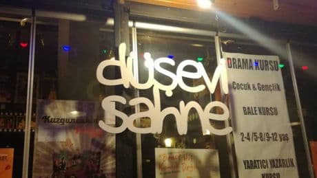 Düşevi ikinci mezunlarını verdi: Düşevi'nde mezuniyet coşkusu