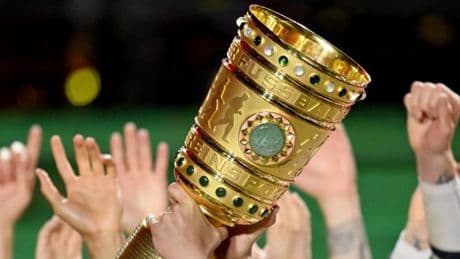 BVB erwischt schweres Auftaktlos, Bremen will Revanche, Stadtderby in Hamburg