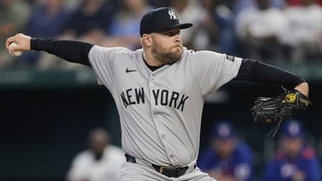Yankees snap five-game skid on back of David Bednar’s gutsy save