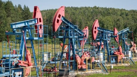 L’Union européenne dégaine de nouvelles sanctions contre la Russie ciblées sur le pétrole