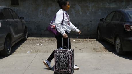 U.S. sends 68 migrants back to Honduras and Colombia in first voluntary deportation