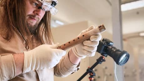 «La précédente personne qui en a joué était un chaman» : ce couple de chercheurs français qui fait revivre des instruments mayas oubliés