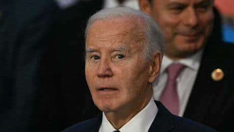 Joe Biden, scoperto un piccolo nodulo (sospetto) alla prostata. «Ulteriori accertamenti in corso»