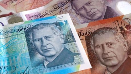 More Britons than ever struggling to make ends meet, report warns