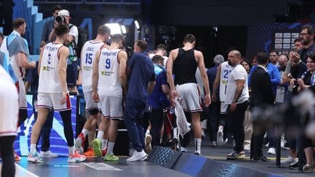 EM-Favorit Serbien raus! - Die Basketball-Sensation im Video