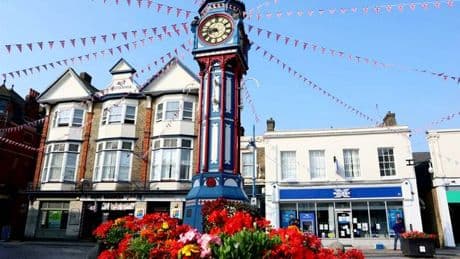 UK seaside town 1.5-miles away from shipwreck feared to blow up at any second