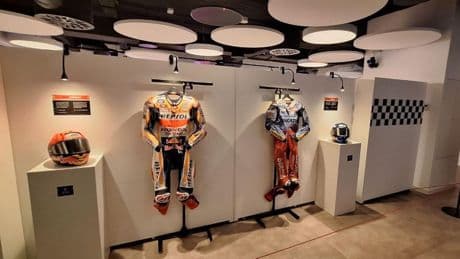 El Circuit de Barcelona-Catalunya se alía con la Cambra de Comerç e inaugura una exposición gratis durante el GP de MotoGP