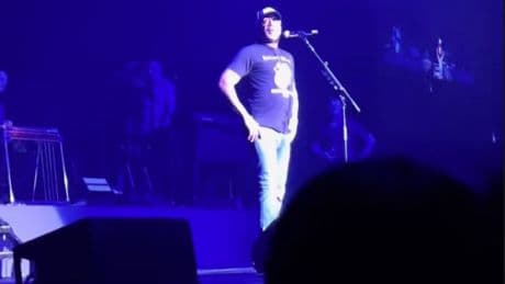Darius Rucker issues full refunds after abruptly ending show in Atlantic City