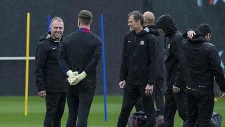 En el staff de Flick ven difícil que Ter Stegen sea titular si ficha Joan Garcia