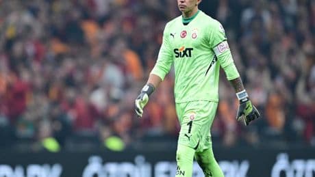 Bir kaleciden daha fazlası: Muslera!