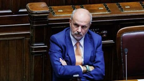 Sanità, polemica sui consulenti no-Vax. Schillaci pronto ad azzerare il comitato