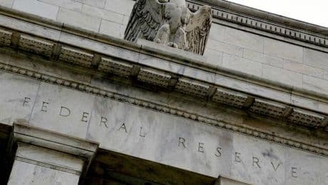 Fed-Entscheid: US-Notenbank Fed belässt Leitzins auf hohem Niveau