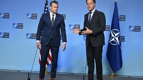 ABD’den NATO üyelerine mesaj: Daha fazla silahlanma!