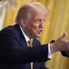 Gelekte info via Signal was wel degelijk als ‘geheim’ geclassificeerd • Witte Huis geeft toe: Trump komt in Epstein-dossiers voor