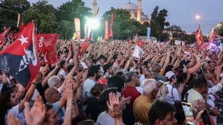 Recep Tayyip Erdoğan: Massenprotest für inhaftierten Ekrem İmamoğlu in Istanbul