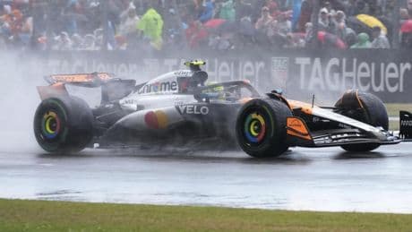 Piastri le regala el triunfo a Norris en el caos de Silverstone; Alonso, perjudicado por la estrategia e increíble podio de Hülkenberg