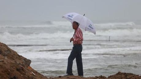 L’ouragan Erin progresse dans les Caraïbes et menace désormais la côte est-américaine