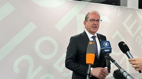 „Deutschland ist zurück“, jubelt Ziemiak – Dobrindt macht sich für nächstes Abschiebe-Projekt stark