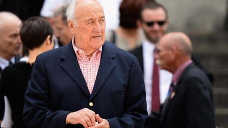 Jerry Adler, figure familière des Soprano, est mort à 96 ans