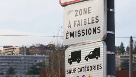ZFE supprimées à l'Assemblée: le RN triomphe après "sa victoire", LFI satisfait, les écologistes contrariés