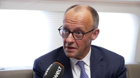 Kanzler im Interview - Hier erklärt Merz die neue Asyl-Anordnung
