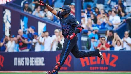 Witt, Wacha pace Royals in 9-3 win over Jays