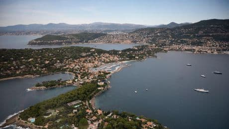 Des concerts subaquatiques plongent les spectateurs dans une odyssée sonore inédite près de Nice