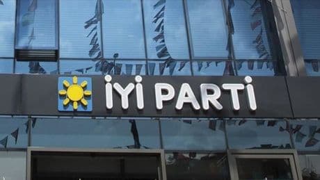 İYİ Parti’de ‘Terörsüz Türkiye’ye destek istifası