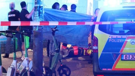 Attacke vor Berliner Club - „Tresor“-Türsteher in den Rücken gestochen