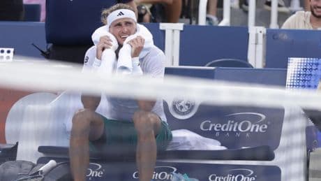 Tennis in Cincinnati: Völlig ausgelaugter Zverev verliert Halbfinale