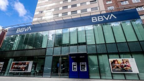 Cuidado con esta nueva estafa bancaria que suplanta al BBVA