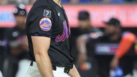 Mets’ free fall continues with latest bullpen collapse in crushing loss to Mariners