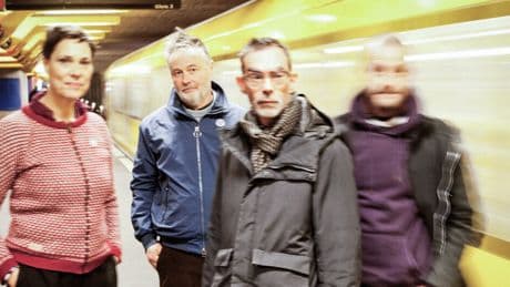 Pop: Licht und Kritik