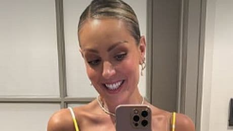 Amy Dowden wows in bikini on Dubai holiday - a year after getting cancer all clear