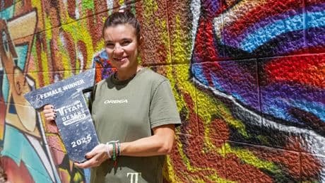 Pili Fernández, la reina de la Titan Desert que cambió la esgrima por la bici: &quot;Las mujeres tenemos difícil vivir de la bicicleta&quot;