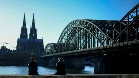 5000 Menschen wegen nächtlicher Entschärfung von Weltkriegsbombe in Köln evakuiert