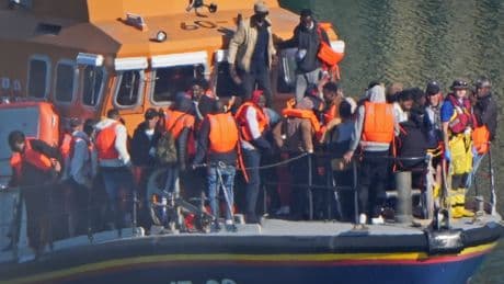 Crackdown on illegal working promised alongside migrant return deal with France