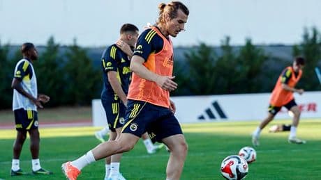 Fenerbahçe, Portekiz kampındaki ilk idmanını yaptı