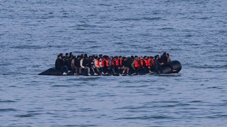 Blow for Starmer as five EU countries oppose ‘one in, one out’ migrant deal with France