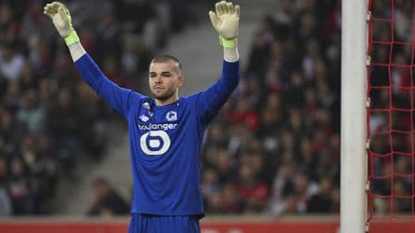 PSG, Lucas Chevalier'i kadrosuna kattı