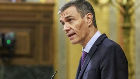 ¿Sacarán a la política del fangal?