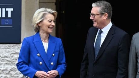 UK 'frogmarched' into miserable EU rules as Keir Starmer 'sells-out' Brexit voters