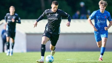 Kurioser Test-Kick - Werder gewinnt mit Torwart im Sturm