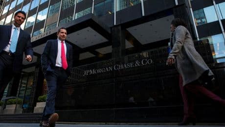 Geldanlage: Turbulente Börsenzeiten: Dieses Portfolio empfiehlt JP Morgan vermögenden Kunden