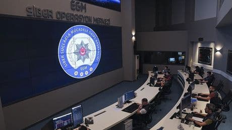 Siber suçlara yönelik son bir haftada düzenlenen operasyonlarda 346 şüpheli yakalandı