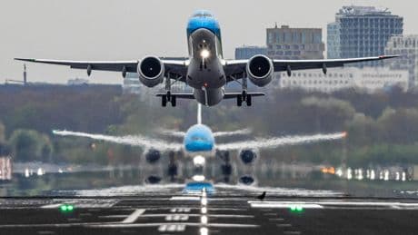 KLM gaat 10.000 meer vluchten uitvoeren na deal met piloten in ruil voor extra geld en vliegtickets