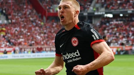 3:1 in Freiburg: Frankfurt krönt die Saison bei der letzten Chance