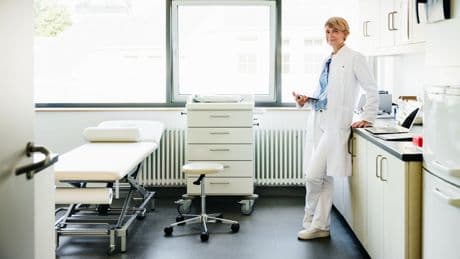 Hausarzt-Pflicht für Kassenpatienten - Schluss mit freier Facharzt-Wahl?