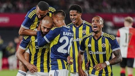 Fenerbahçe'de Feyenoord kenetlenmesi!