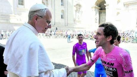 Leone XIV e lo sport, da Sinner al Giro d'Italia e ai ciclisti dice: «siete dei modelli, curate sempre corpo, mente, cuore e spirito»